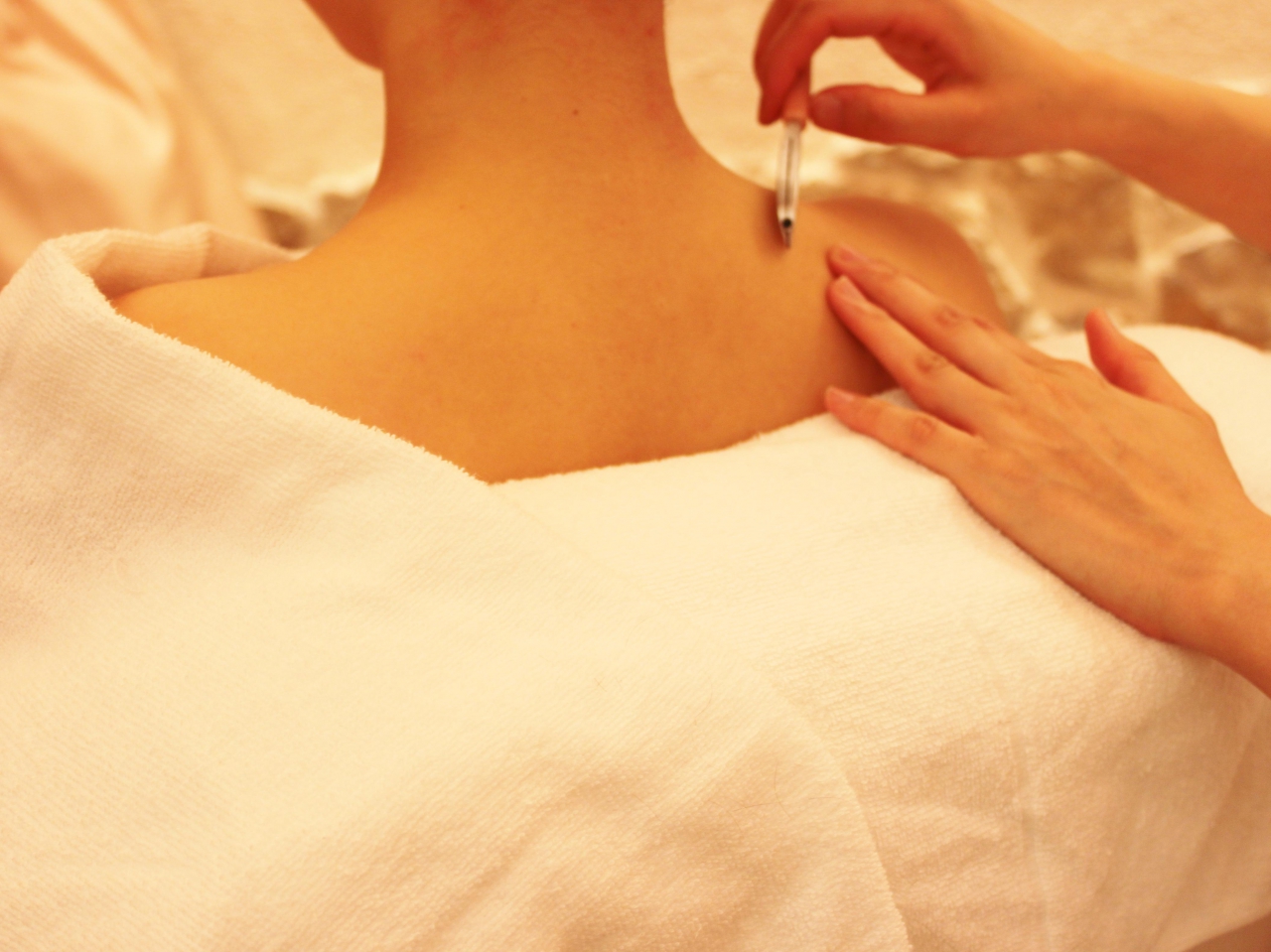 お肌に優しい潤いたっぷりシェービング ツヤぷる レディースシェーブ Zenon Lovech